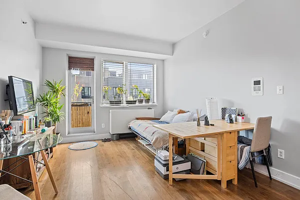 Sold by Douglas Elliman | media 19