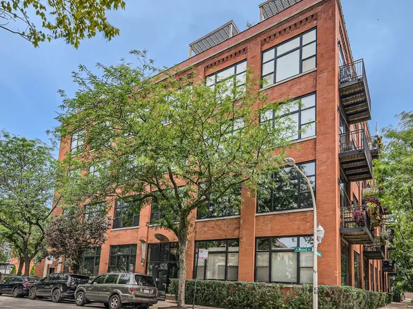 1259 N Wood St APT 402, Chicago, IL 60622