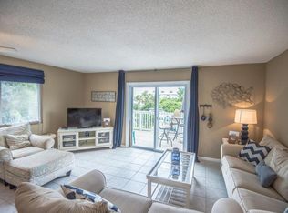 229 Blue Mountain Rd APT 101, Santa Rosa Beach, FL 32459