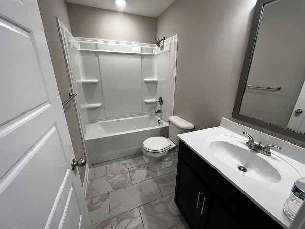 1141 Cardinal Creek Dr — Photo 6