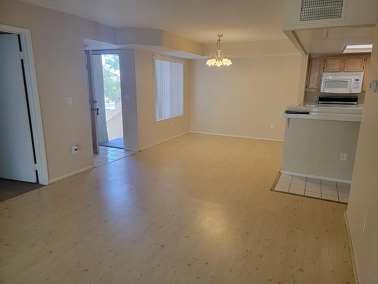 1909 Mountain Hills Ct #206 — Photo 12