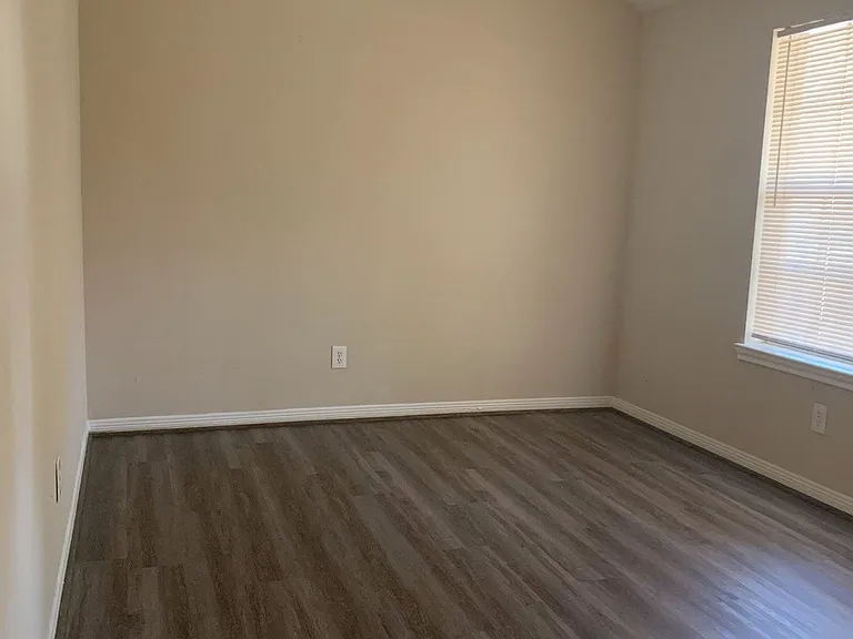 3730 Village Grove Dr — Photo 9