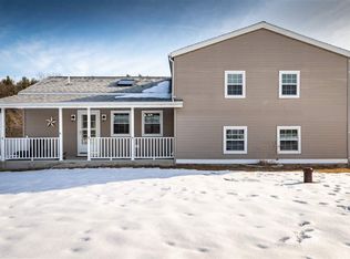 153 Lee Hook Rd, Lee, NH 03861