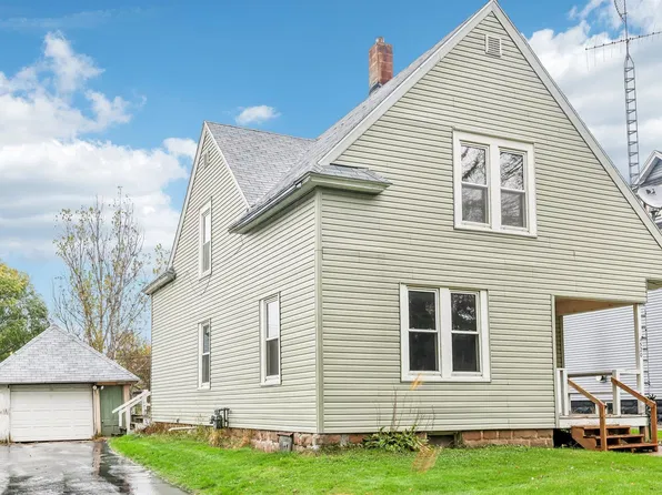 520 Clark St, Reedsburg, WI 53959