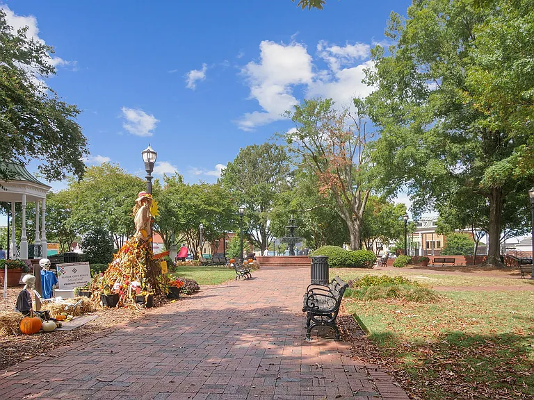 ReNew Cobb — Photo 63