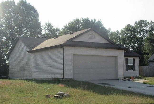 2nd image of 1010 Mallard Dr