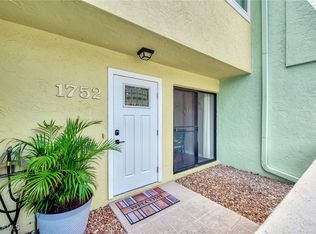 1752 Stickney Point Rd #102, Sarasota, FL 34231