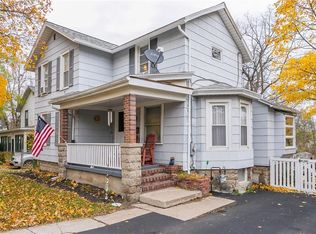 97 S Pearl St, Canandaigua, NY 14424