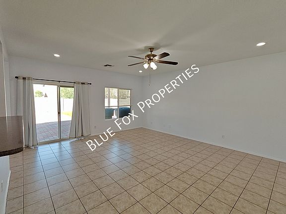 4th image of 5879 E Hackle Ln