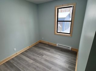 186 E Washington St #A, Newaygo, MI 49337