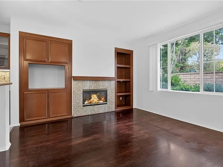 1908 Blazewood St — Photo 14