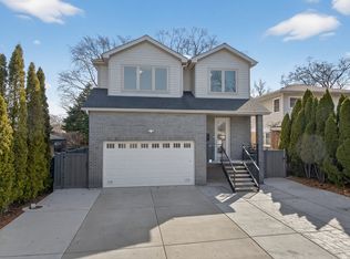 6339 N Leona Ave, Chicago, IL 60646