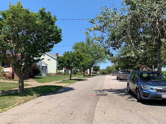 4th image of 4145 W 49th St