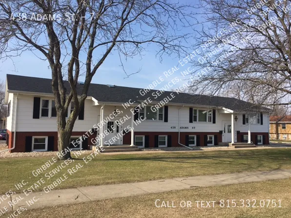 438 Adams St APT 7, Rockton, IL 61072
