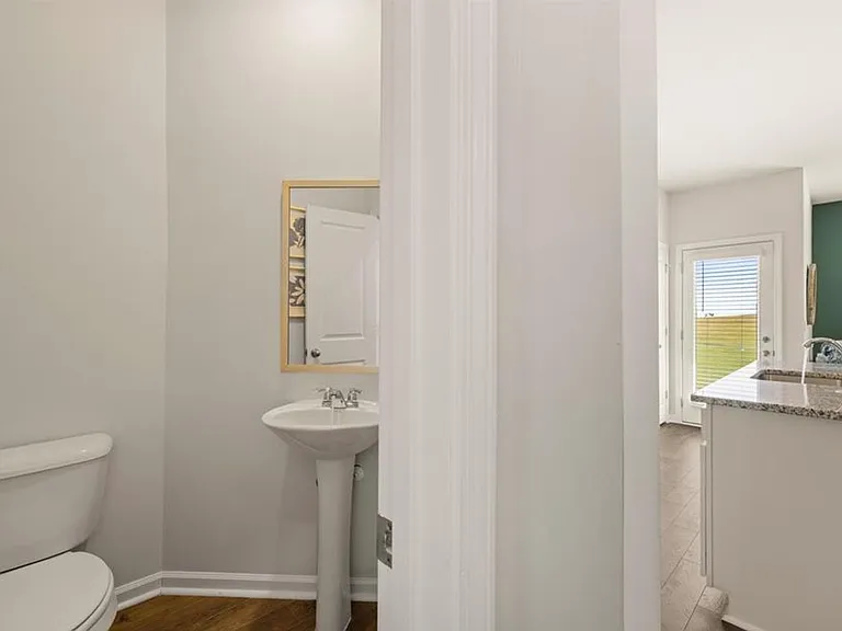 721 Grovebury Ct — Photo 6