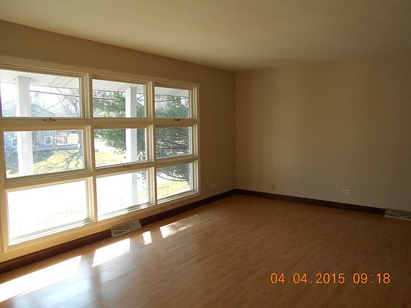 2nd image of 703 Dorchester Dr