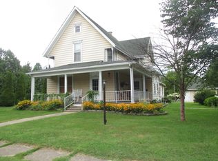 245 E Grove St, Sheldon, IL 60966