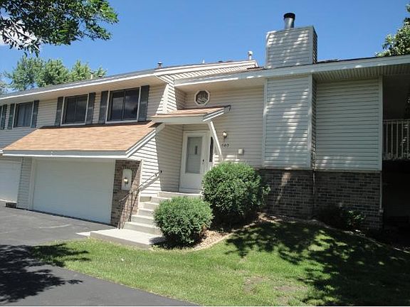 2nd image of 603 Evergreen Dr