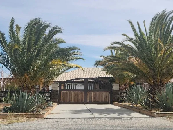 10247 Kiowa Rd, Apple Valley, CA 92308