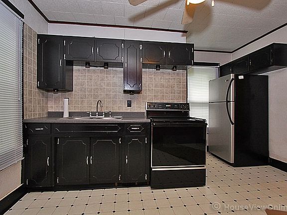 5th image of 315 E Washington St