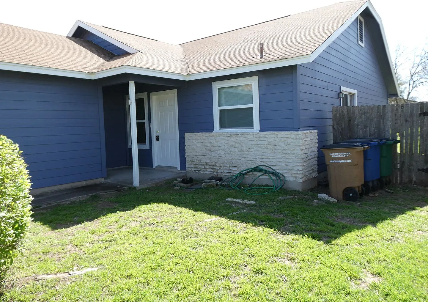 Key Properties3 (8705 Pineridge Dr) — Photo 1