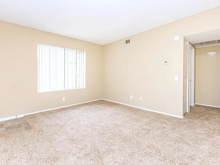 Heritage Park Alta Loma 55+ — Photo 39