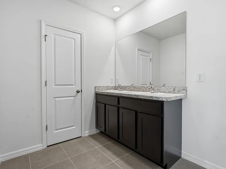 32745 Pez Landing Ln — Photo 27