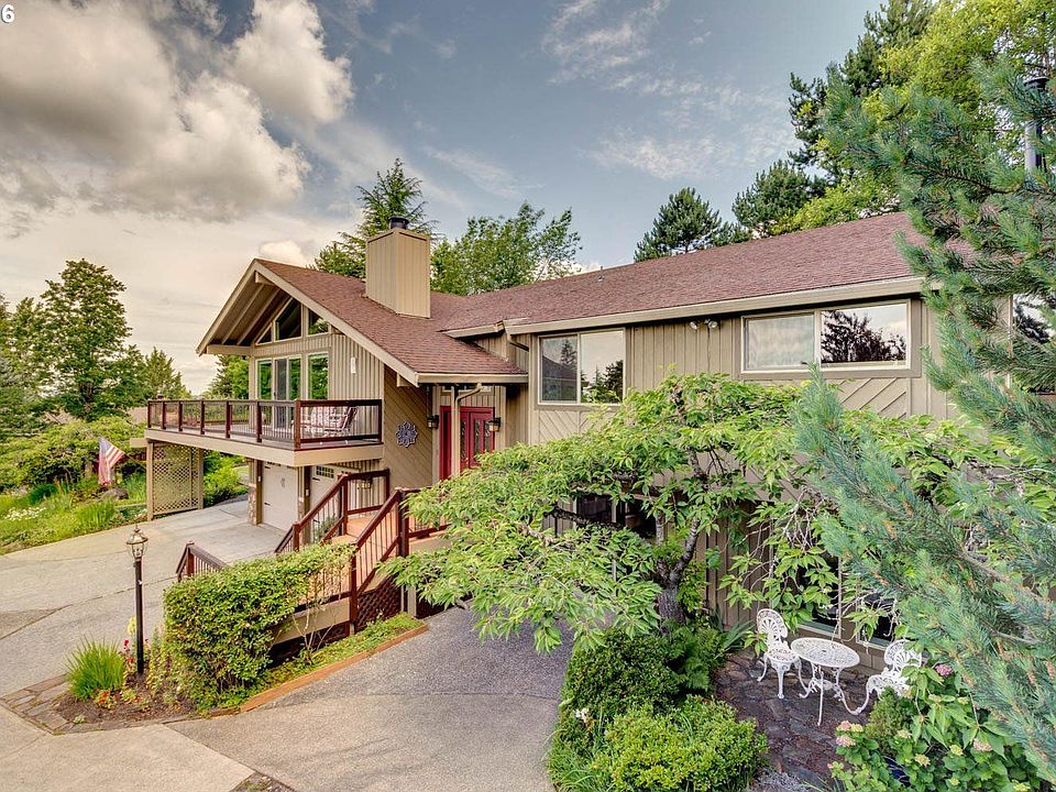 1st image of 2608 NE 153rd St