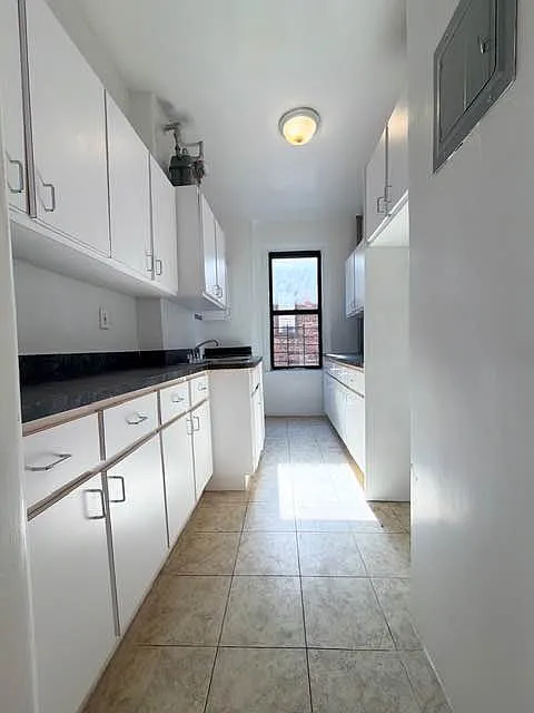 600 West 174th Street — Photo 1