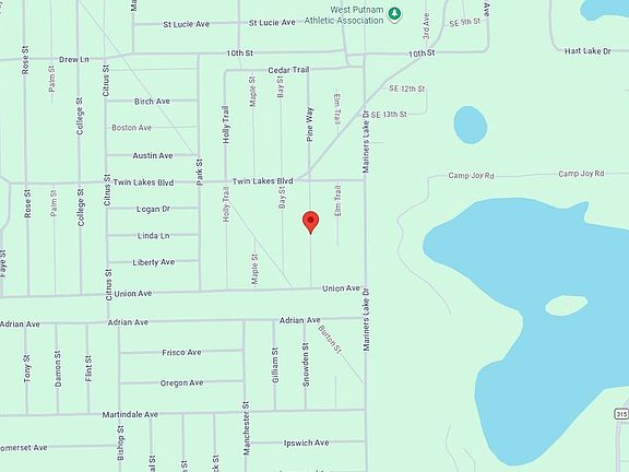 5th image of 104 Pine Way