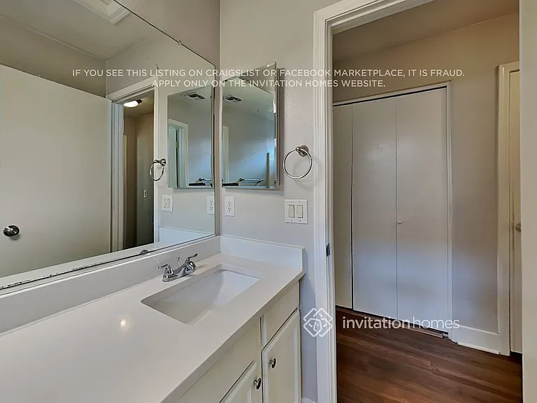 5319 W Illini St — Photo 15