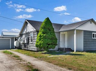 576 3rd St, Priest River, ID 83856