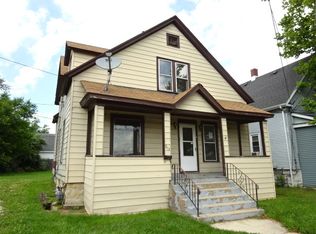 705 John St, Joliet, IL 60435