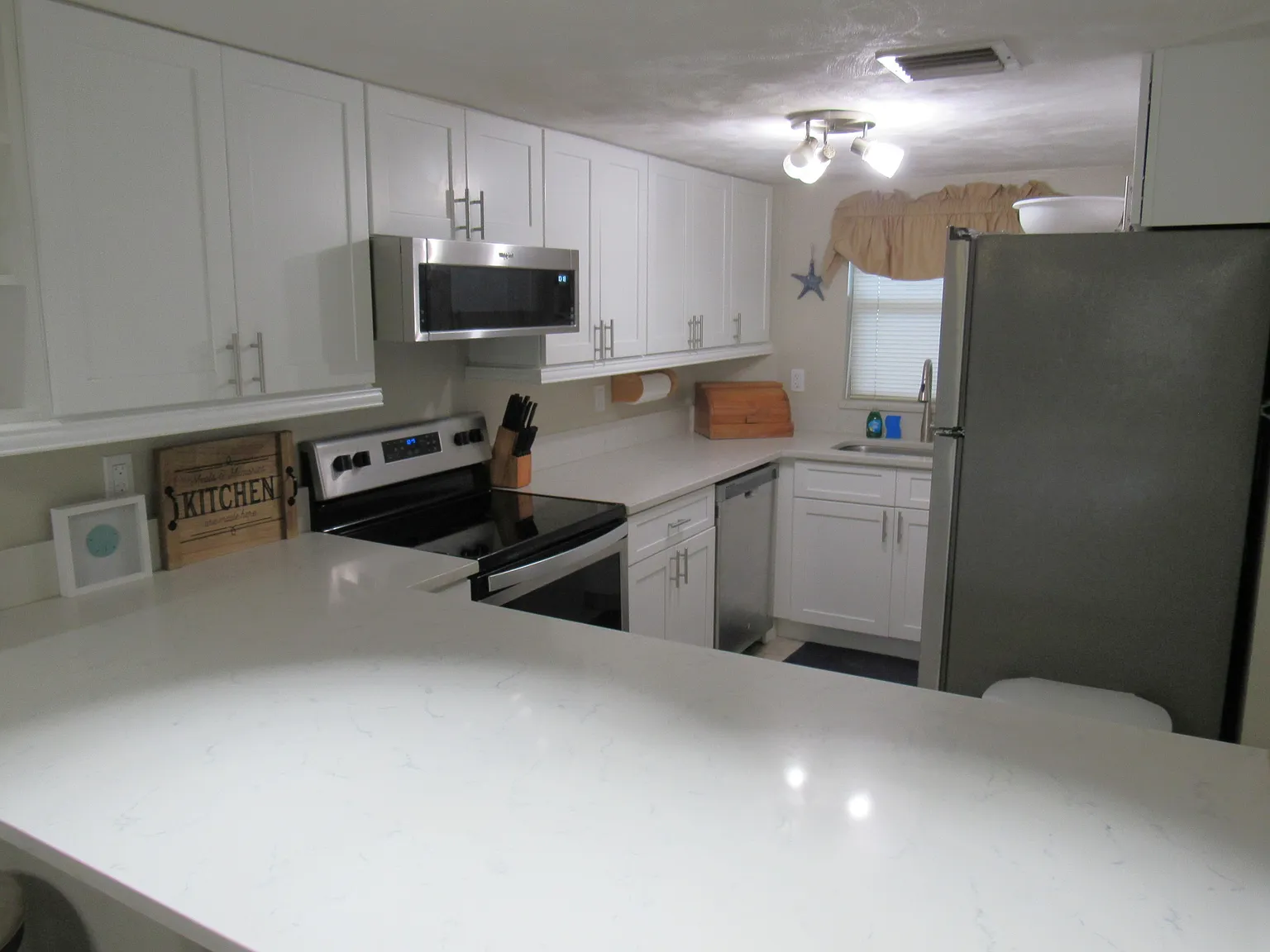 Ocean Terrace Club - 2 Bed, 2 Bath, First Floor, Just $1,995/Mo. — Photo 4