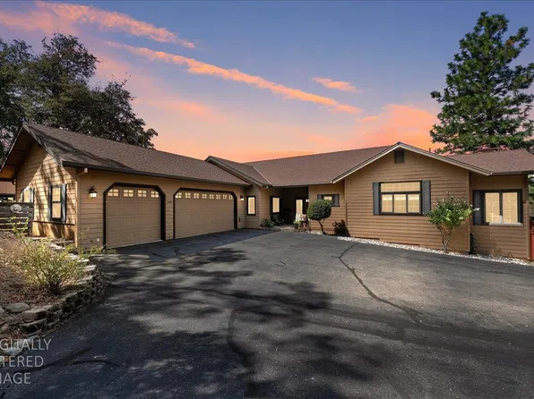 7410 White Oak Dr, Placerville, CA 95667