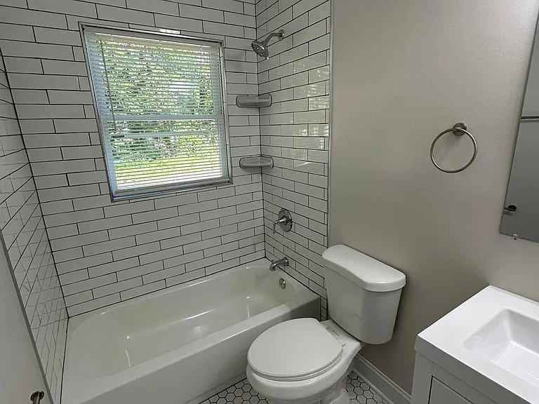 15 Ritchie Rd — Photo 40