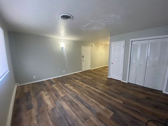 4th image of 1634 W 42nd St APT 5
