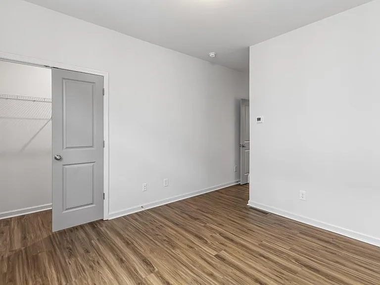 916 Brees Ct — Photo 18