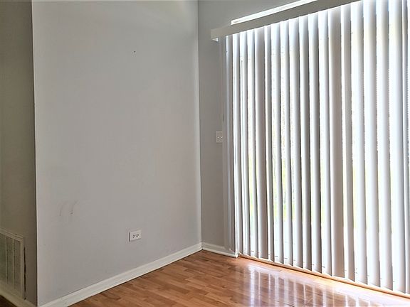 5th image of 7215 Manchester Dr