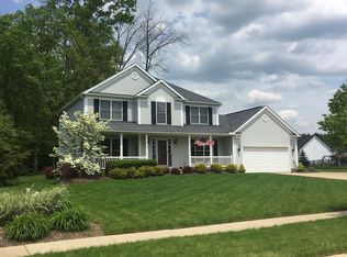 249 Ravenshollow Dr, Cuyahoga Falls, OH 44223