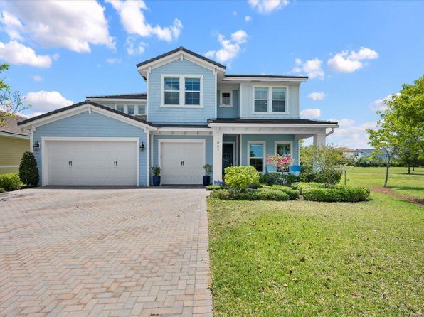 1067 Sweetgrass Street, Loxahatchee, FL 33470