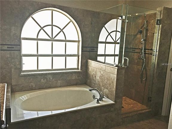 4th image of 838 Woodmeade Ct