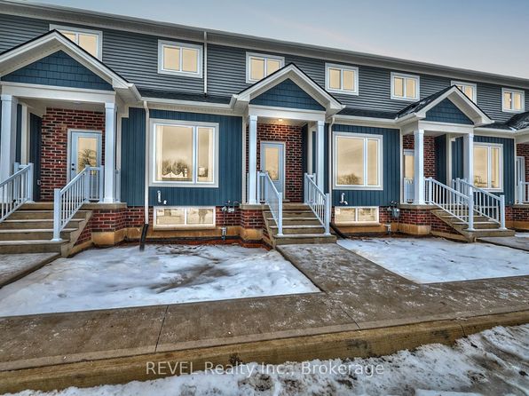 100 Welland Rd #8, Pelham, ON L0S 1E4