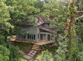 5 N Deep Lake Rd, North Oaks, MN 55127