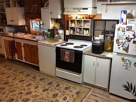 4th image of 16935 SE 101st Avenue Rd