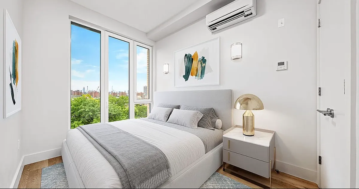 Building Photo - 21 Linden Blvd #6E