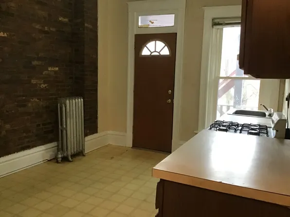 215 Woodbine Street, 215 Woodbine St APT 2R, Harrisburg, PA 17110