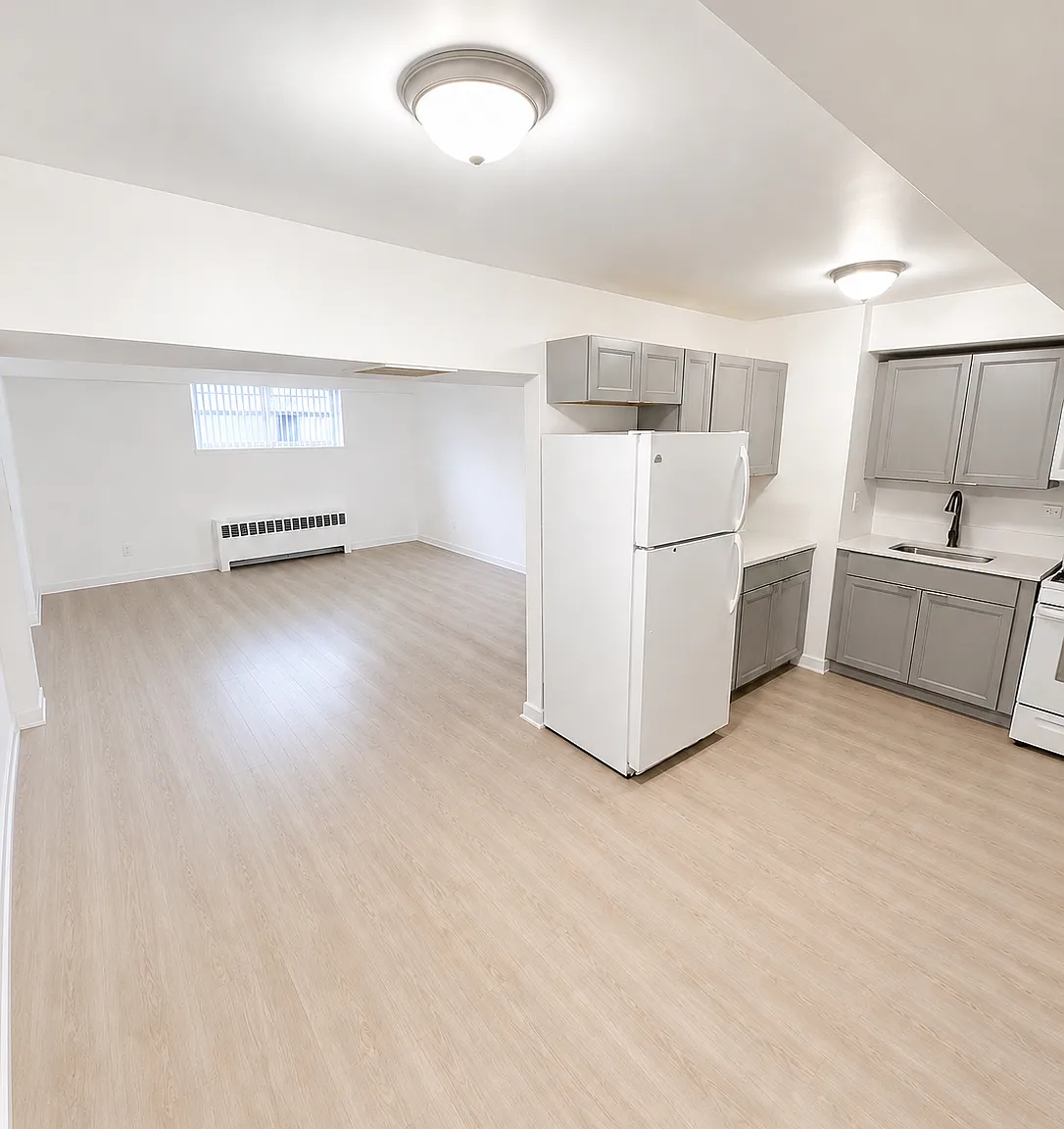 2 bed, 900 sqft, $2,590 — Photo 4
