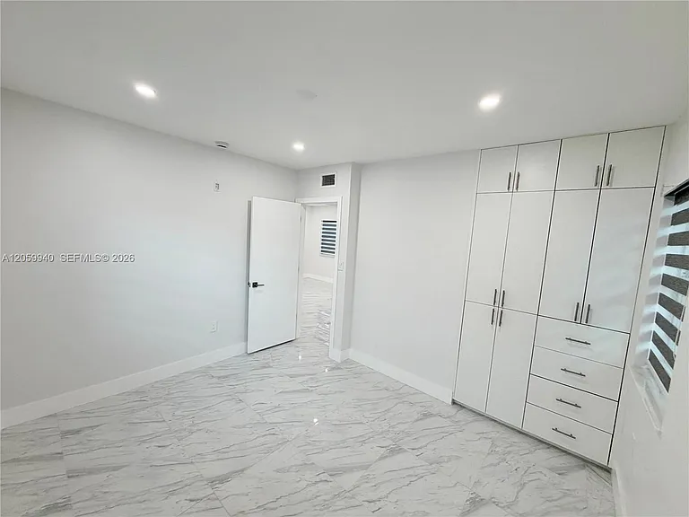 3392 NW 50th St #3392 — Photo 13
