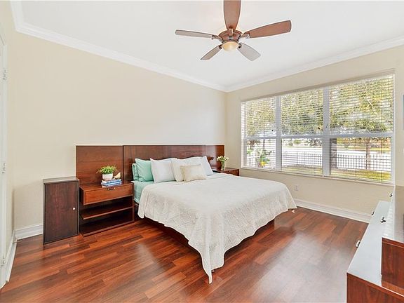 2nd image of 14947 Golden Isle Blvd